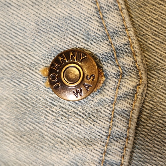 Johnny Was Denim Jean Jacket Oversized Shirt Embroidered Button Front XL Vintage - Picture 6 of 11